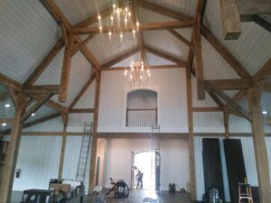 Gambrel with-Lean-To_s-68×98-in-SC-209A-Hammerbeam-Truss-Clear-Span-Event-Venue-Interior